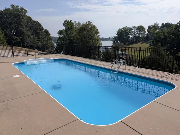 339 Lakeview Cir, Mount Juliet, TN 37122