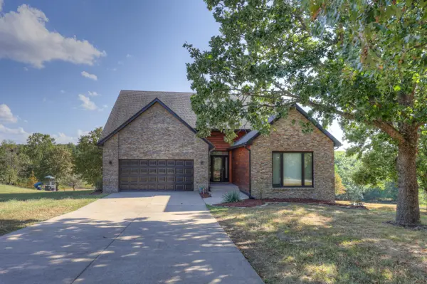 2153 S Loma Linda DR, Loma Linda, MO 64804