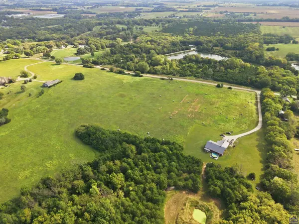 00000 Q RD #(Old 75 Hwy), Holton, KS 66436-8379
