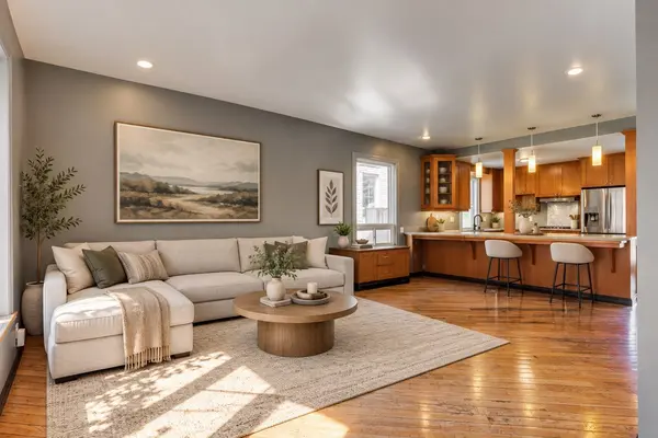 2 Erie AVE, London South, ON N6J 1J1