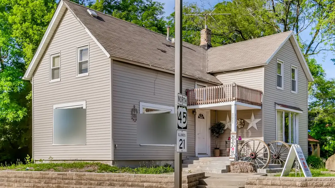 231 N Milwaukee AVE, Wheeling, IL 60090