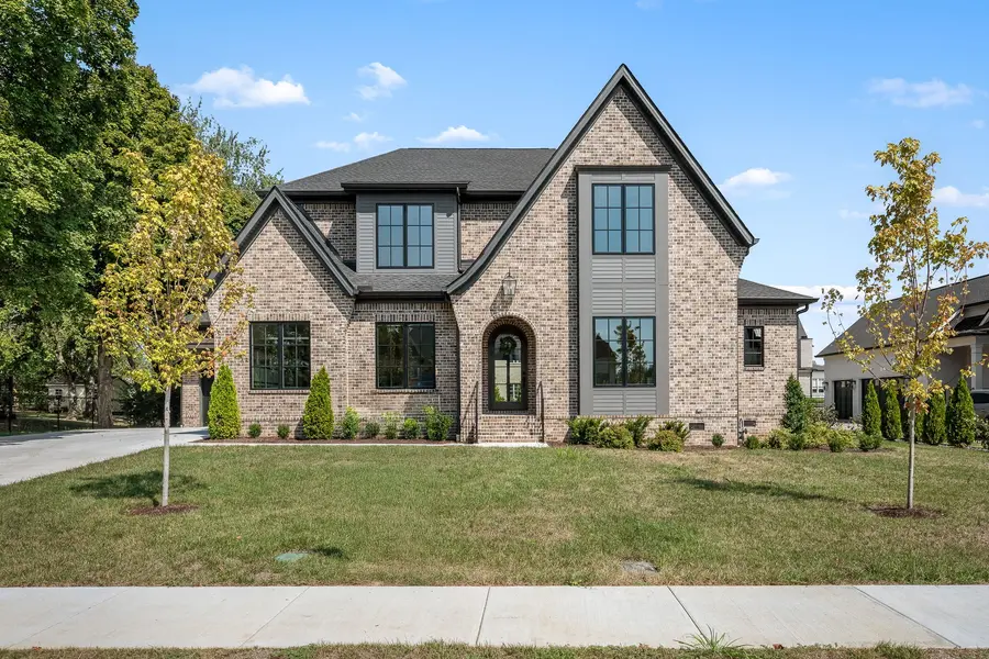1738 Rigsby Ave, Murfreesboro, TN 37129