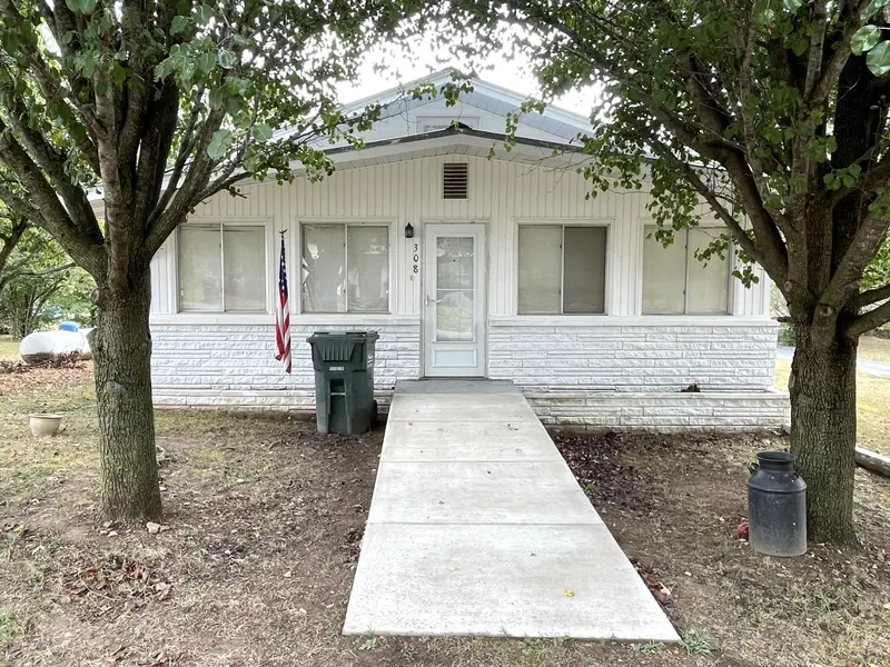 308 S Maple ST, Galena, MO 65656