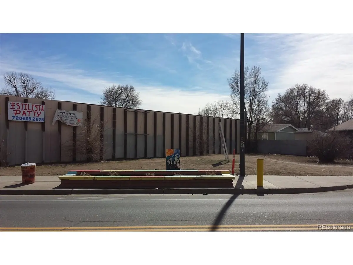 3900 Morrison, Denver, CO 80219
