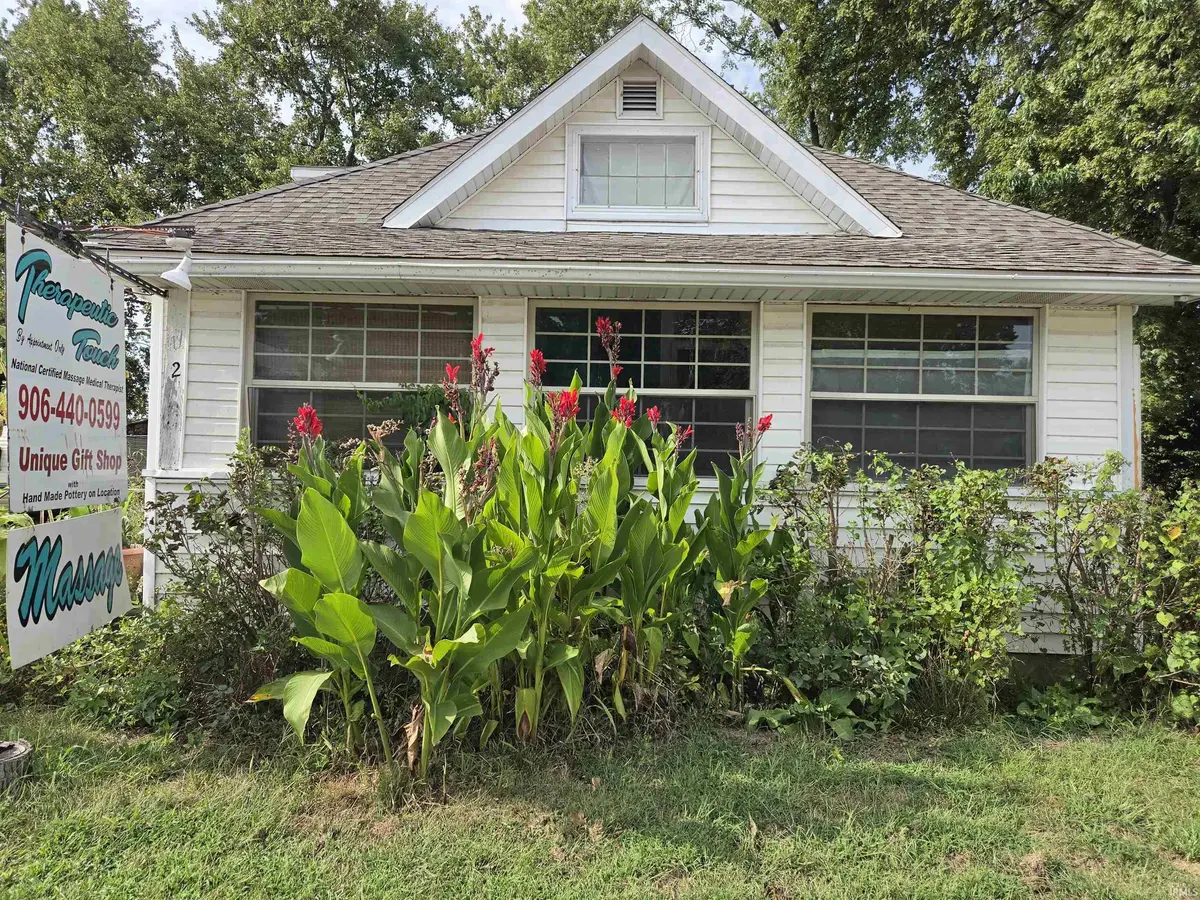 5216 N State Road 67 ***, Bruceville, IN 47516