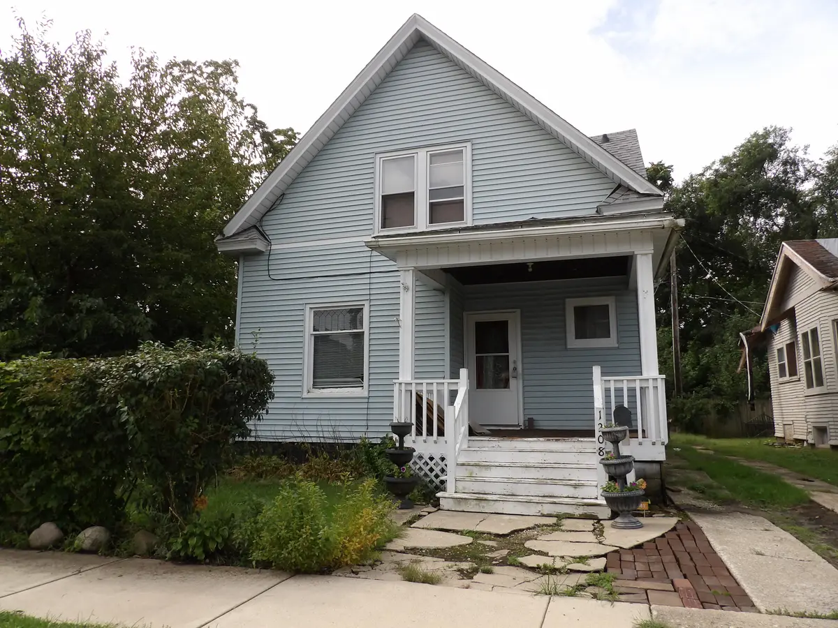 1208 Jackson ST, La Porte, IN 46350