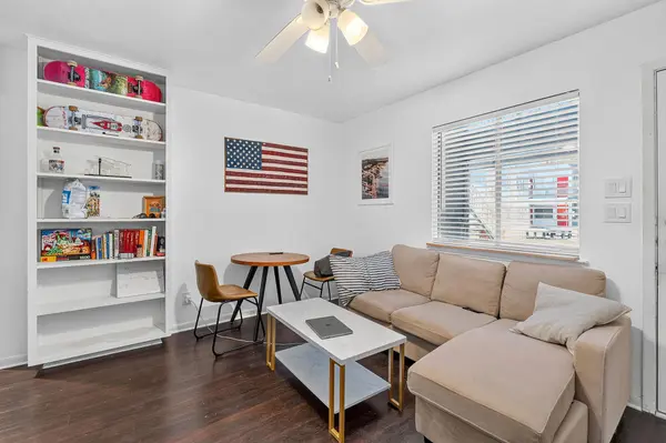 2408 Longview ST #109, Austin, TX 78705