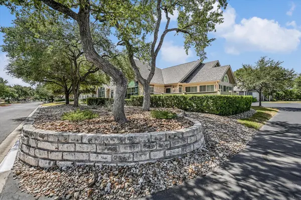30 Wildwood DR #122, Georgetown, TX 78633