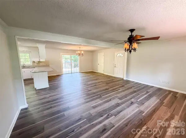 4305 Dawnwood DR, Gastonia, NC 28056