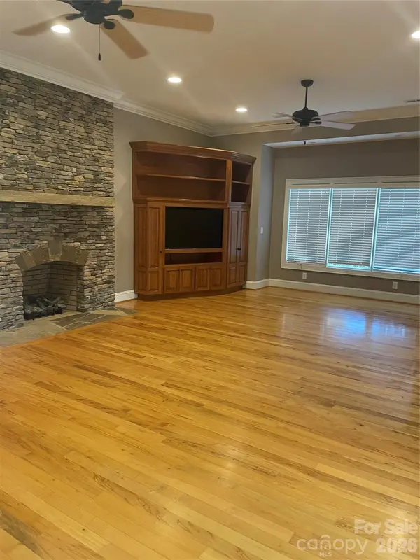 3842 Sherrills Ford RD, Salisbury, NC 28147
