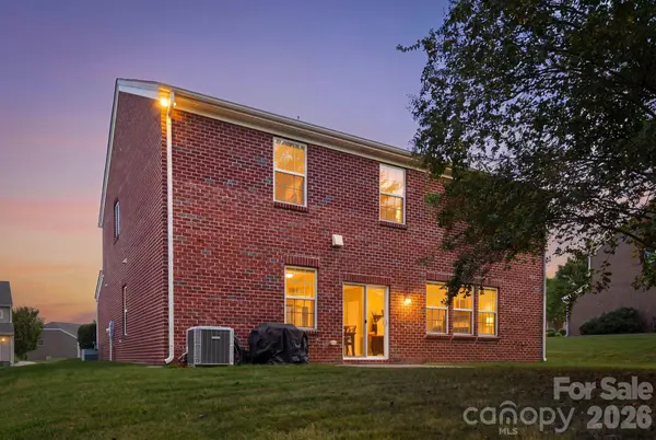 3309 Wicklow LN, Gastonia, NC 28056