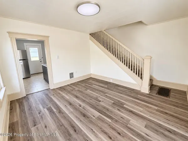 85 Tripp ST, Forty Fort, PA 18704