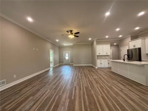 105 W Fawn DR, Savannah, MO 64485