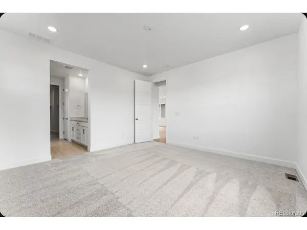 8954 Whiteclover, Littleton, CO 80125