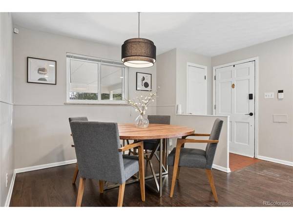 3148 E Maplewood, Centennial, CO 80121