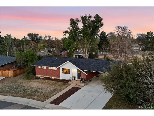 3148 E Maplewood, Centennial, CO 80121