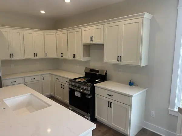 7659 W Julia DR, Ellettsville, IN 47429