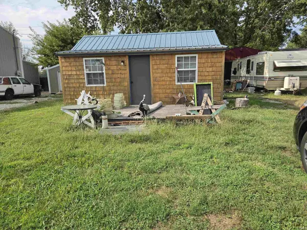 5216 N State Road 67 ***, Bruceville, IN 47516