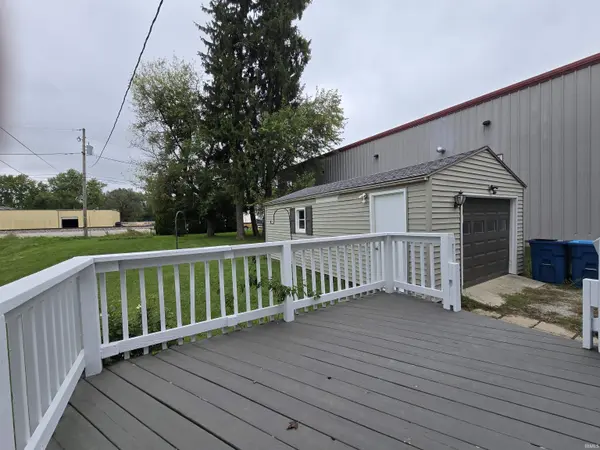 1155 Hartzell ST, New Haven, IN 46774
