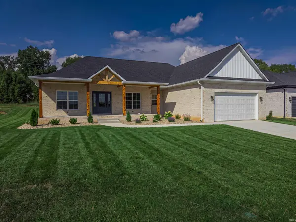3575 Sand DR, Newburgh, IN 47630