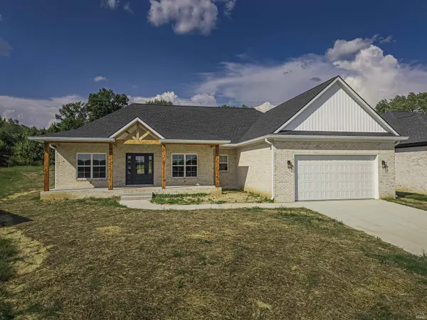 3575 Sand DR, Newburgh, IN 47630