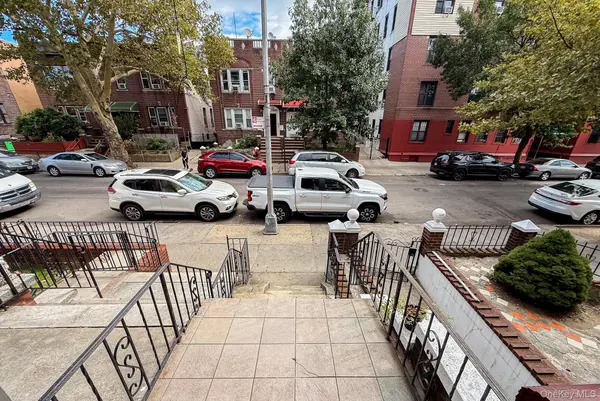 35-46 92nd ST, Jackson Heights, NY 11372