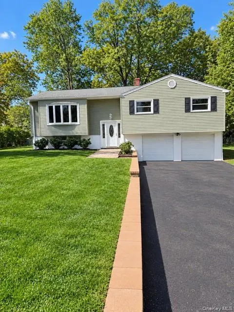 343 Ehrhardt RD, Pearl River, NY 10965