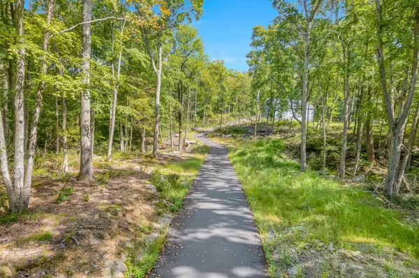 116 Smalley Corners RD, Carmel, NY 10512