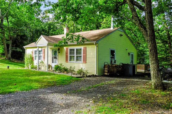 101 Ludlam RD, Monroe, NY 10950