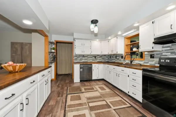 1002 Catlin Ave, Superior, WI 54880