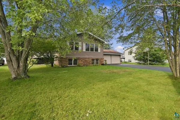2010 E 10th St, Superior, WI 54880