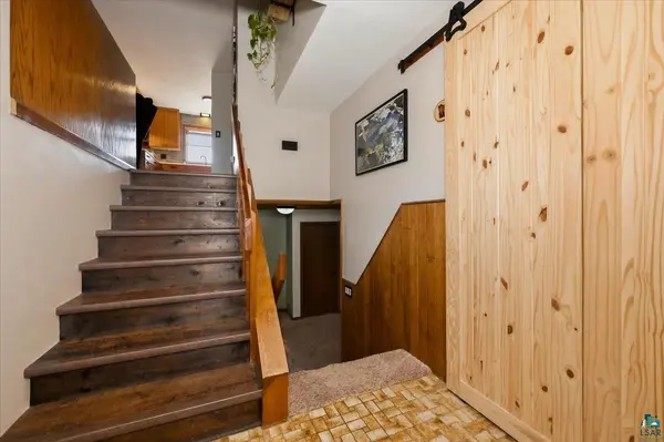 2010 E 10th St, Superior, WI 54880