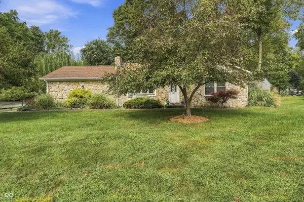 1180 Nantucket DR, Cicero, IN 46034