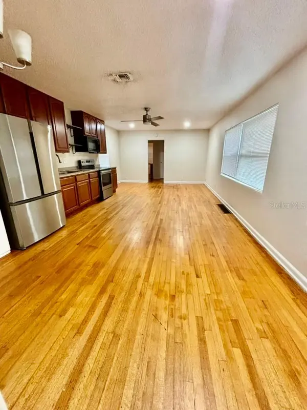 2394 ORANGE CENTER BLVD, Orlando, FL 32805