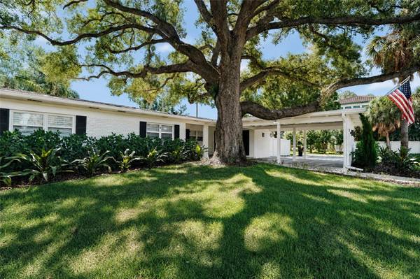 214 S TREASURE DR, Tampa, FL 33609