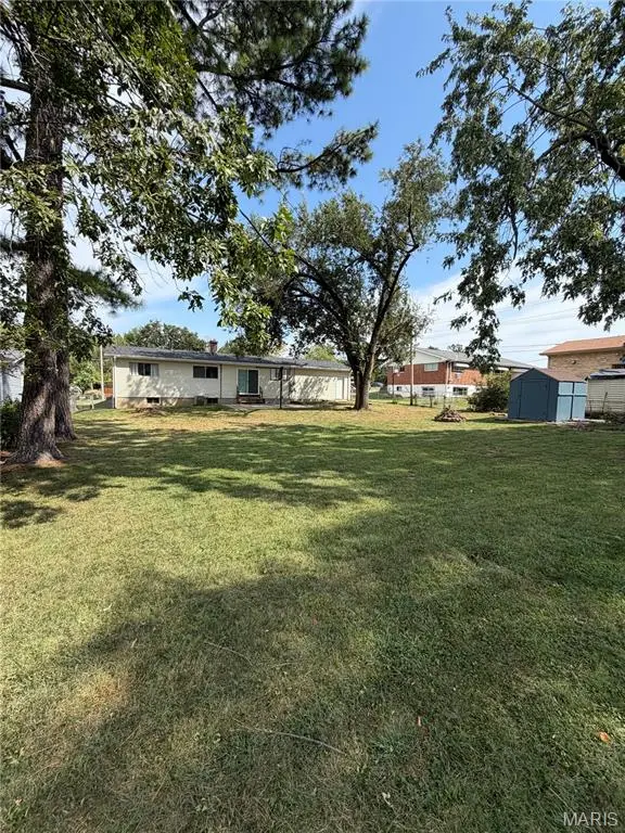 713 Plaza DR, O'fallon, MO 63366