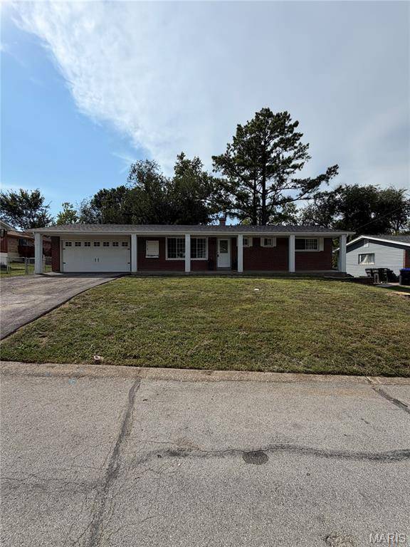 713 Plaza DR, O'fallon, MO 63366
