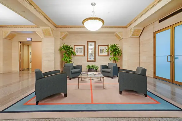 211 W Wacker DR #1610, Chicago, IL 60606