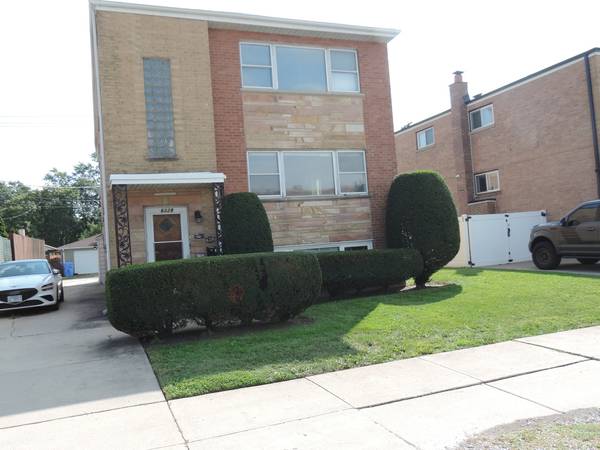 6329 W Touhy AVE, Chicago, IL 60646