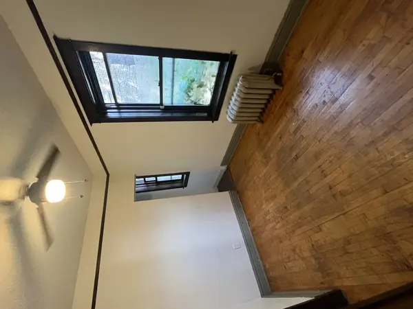 8548 S Manistee AVE #1, Chicago, IL 60617