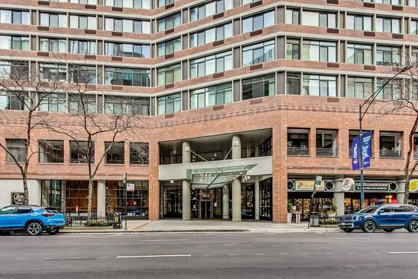 211 E OHIO ST #2902, Chicago, IL 60611