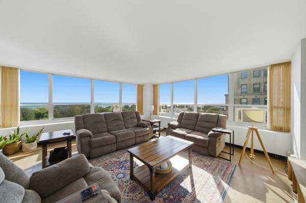 3550 N LAKE SHORE DR #1202, Chicago, IL 60657