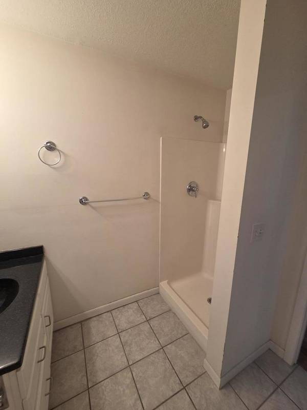 1706 2ND AVE #3, Rock Island, IL 61201