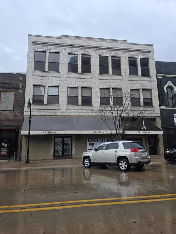 1706 2ND AVE #3, Rock Island, IL 61201