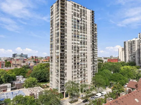 1355 N Sandburg TER #1801D, Chicago, IL 60610
