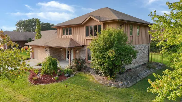 8216 Eynsford DR, Orland Park, IL 60462