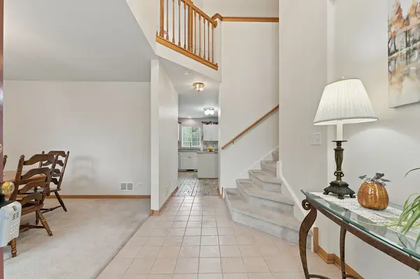 354 Settler RD, Dekalb, IL 60115