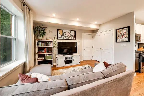 2243 W Ainslie ST #3W, Chicago, IL 60625