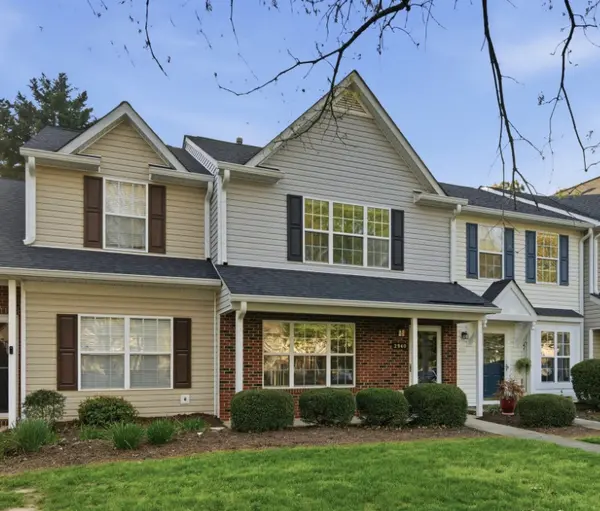 2940 Mayer House CT, Charlotte, NC 28214
