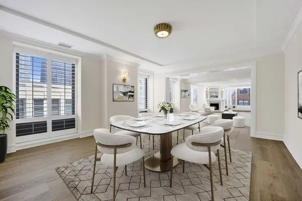 40 E Delaware PL #1701, Chicago, IL 60611